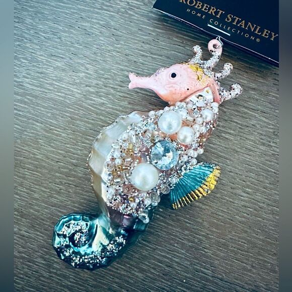 Robert Stanley Glass Seahorse Pearl Jeweled Christmas Holiday Ornament - Picture 1 of 3